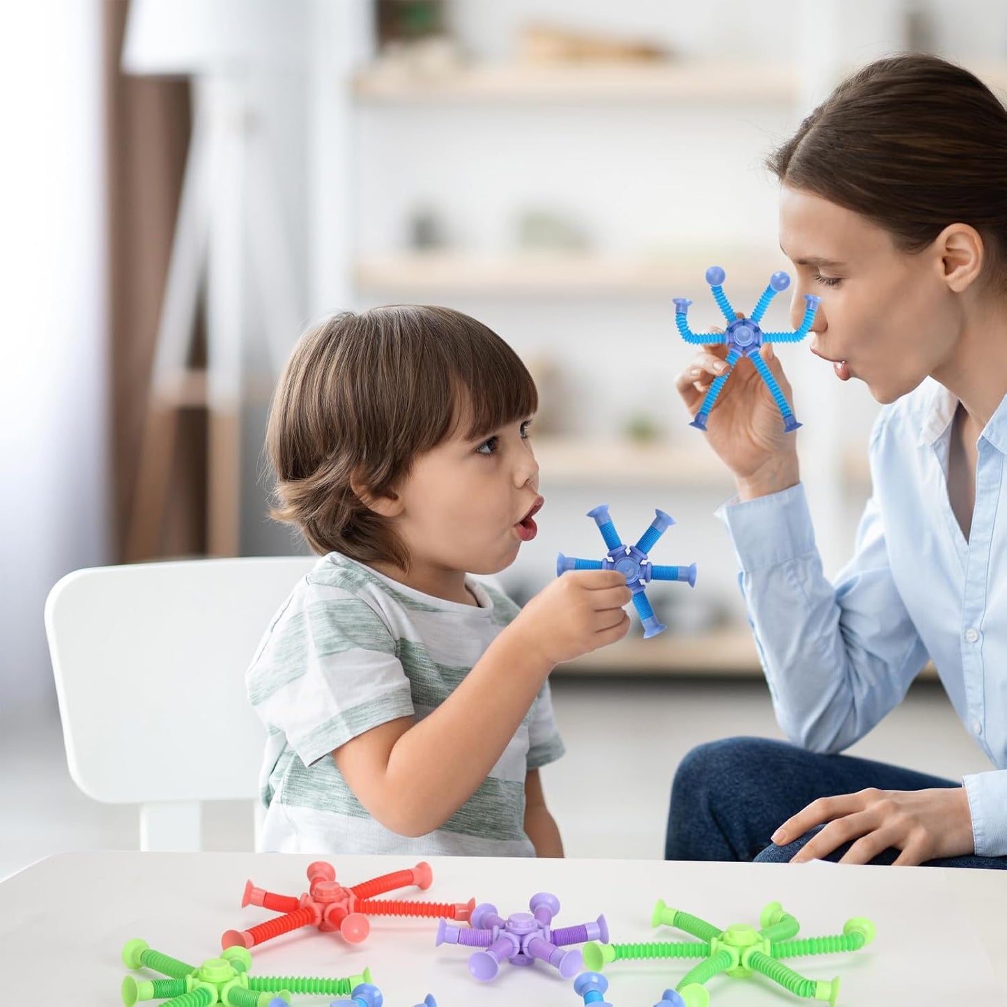 6 Pack Fidget Spinners Pop Tubes Fidget Toys, Shape Changing Telescopic Suction Cup Toy, Creative Learning Gifts Stress Relief and Anti Anxiety Party Favors Boy Girl Random Color