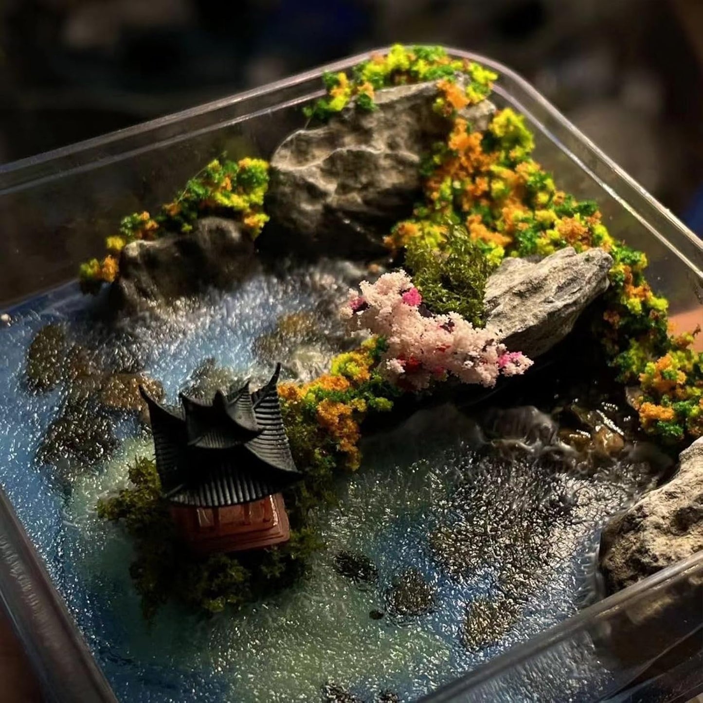 Miniature Landscape Garden Kit, Pocket Islands, Model Moss, Handmade DIY, Creative Toys, Stress Relief Toys for Adult, Desk Decorations