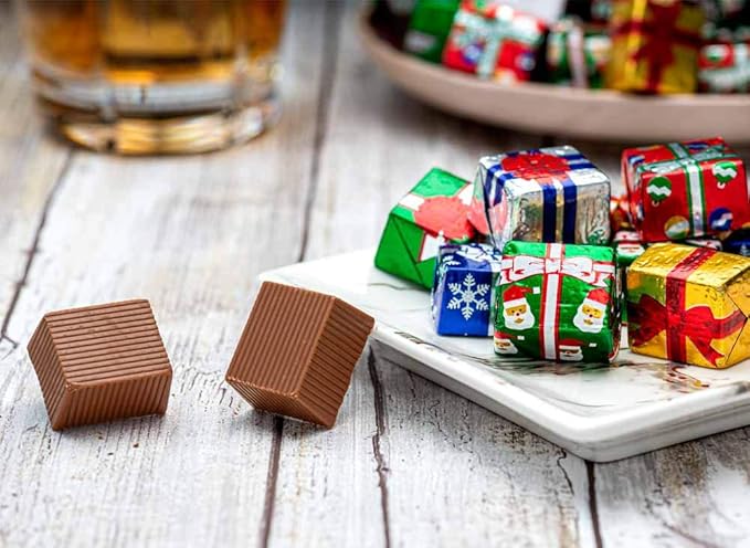 Madelaine Milk Chocolate Christmas Candy – Assorted Presents & Ornaments – Individually Wrapped Holiday Chocolates – Christmas Treats & Stocking Stuffers – 12 oz Bag