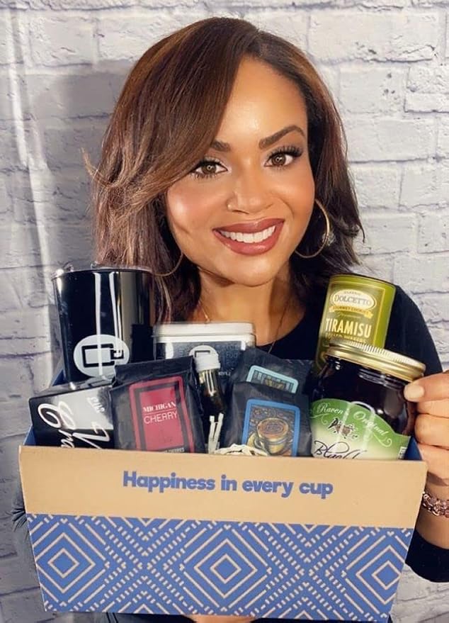 Gourmet Favorites | Coffee, Tea & Gourmet Snacks Gift basket | Coffee Beanery