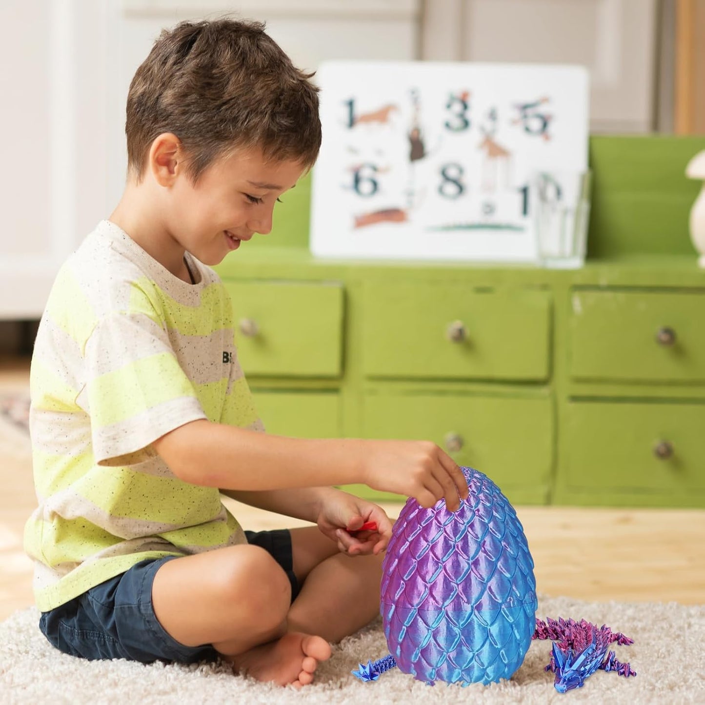 Large Dragon Eggs with Dragon Inside, 3D Printed Surprise Funny Gifts for Kids, Articulated Dragon Fidget Toys for Adults, Executive Desk Toys Office Room Décor (Gradient Light Purple-Red)