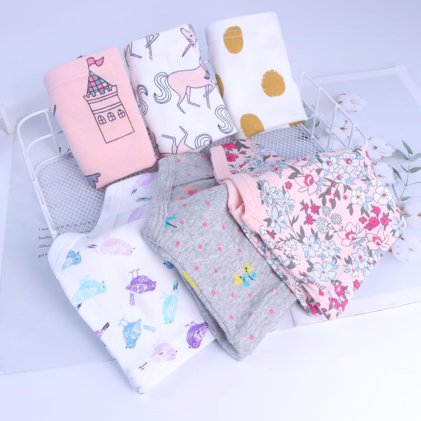 Finihen Girls Cotton Underwear Toddler Girls Panties Kids Briefs Multipacks.