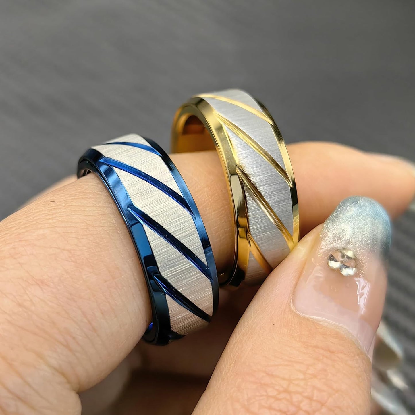 EDC Fidget Slider Fidget Toy Adult Stress Relief Metal Ratchet Ring Jewelry ADHD Recreational Fidget Toy Tactile Coin (Blue, 12)