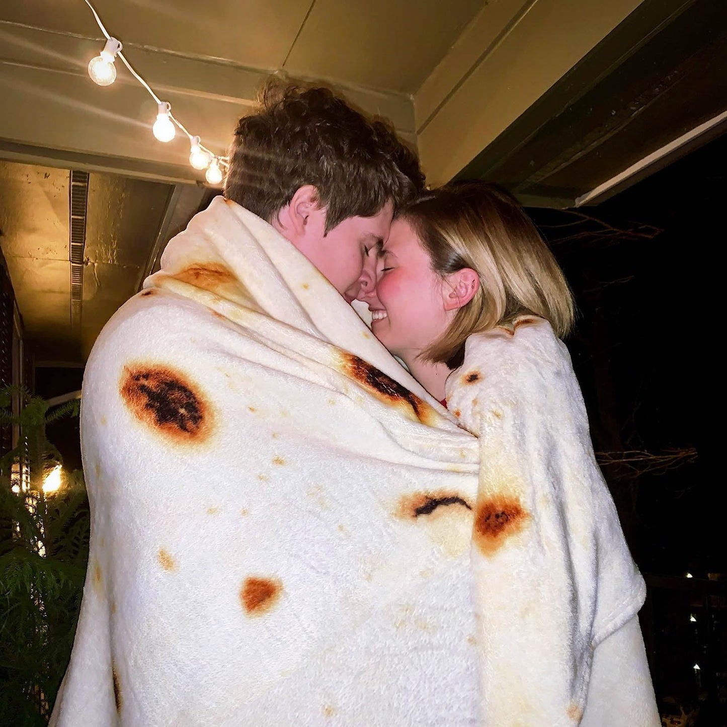 74in Burrito Tortilla Blanket White Elephant Gifts for Adults Useful Taco Throw Blankets Woemn Men Party Cool Stuff Novelty Gag Soft Fleece Wrap