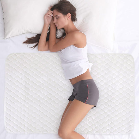 Organic Incontinence Pads for Kids & Toddlers - 5 Layer Waterproof Protectors for Overnight Bed Wetting - Reusable & Washable Pee Pads - Fits Twin to Full Size Beds - 34" x 52" White