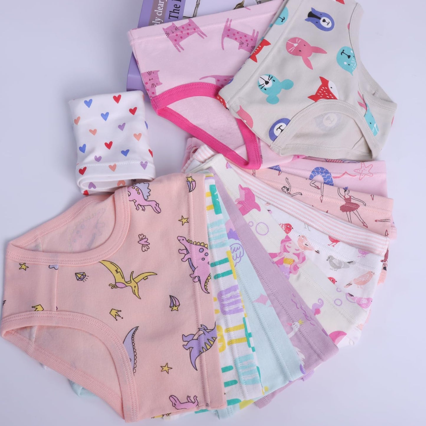 Finihen Girls Cotton Underwear Toddler Girls Panties Kids Briefs Multipacks.