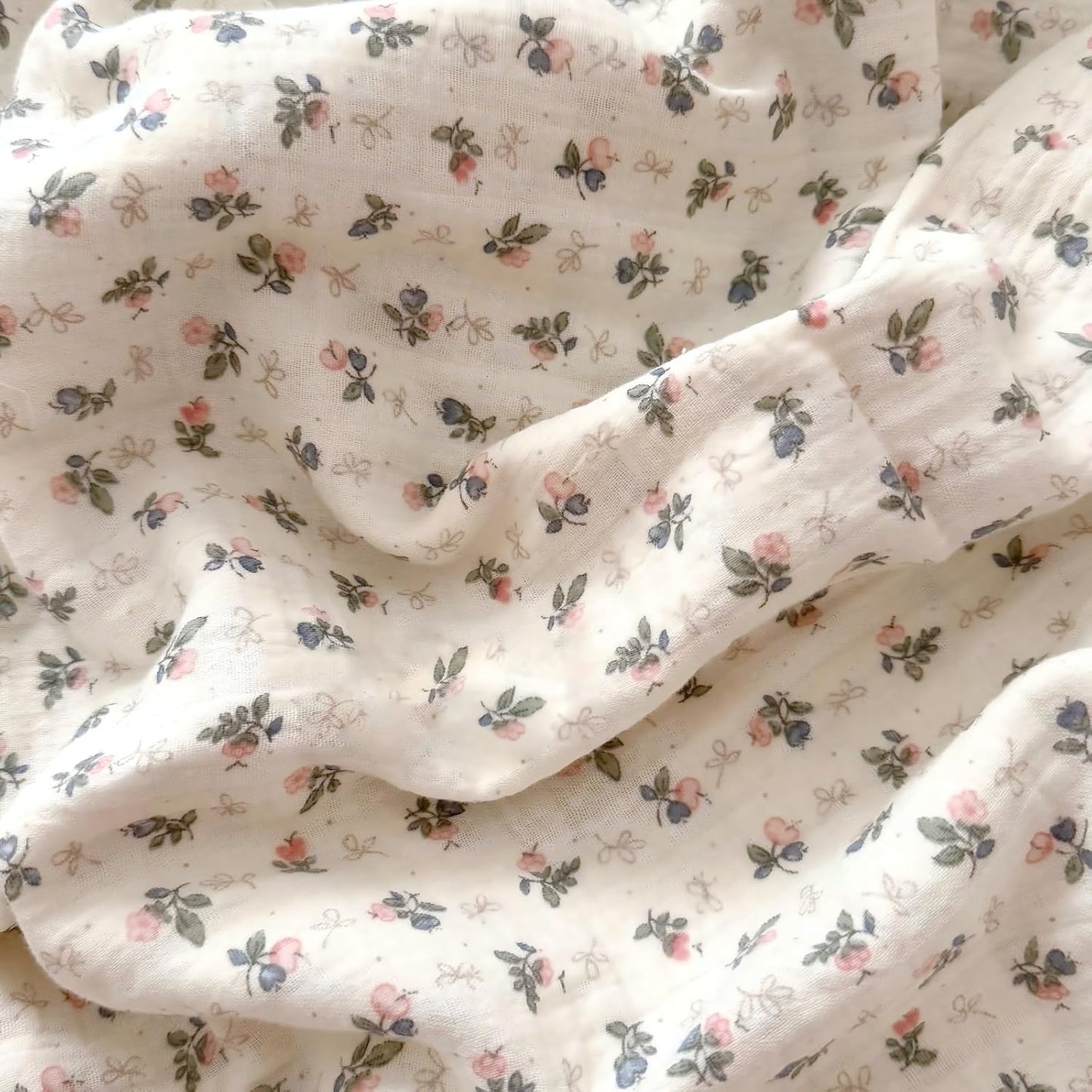 BuLuTu Muslin Cotton Kids Pillowcase Standard Size, 20"x26", Pink Bellflower Print Pillow Covers Soft Breathable Oeko-TEX Certified Girls Pillow Cases for Travel/Daycare/Nursery Decor,1 PC