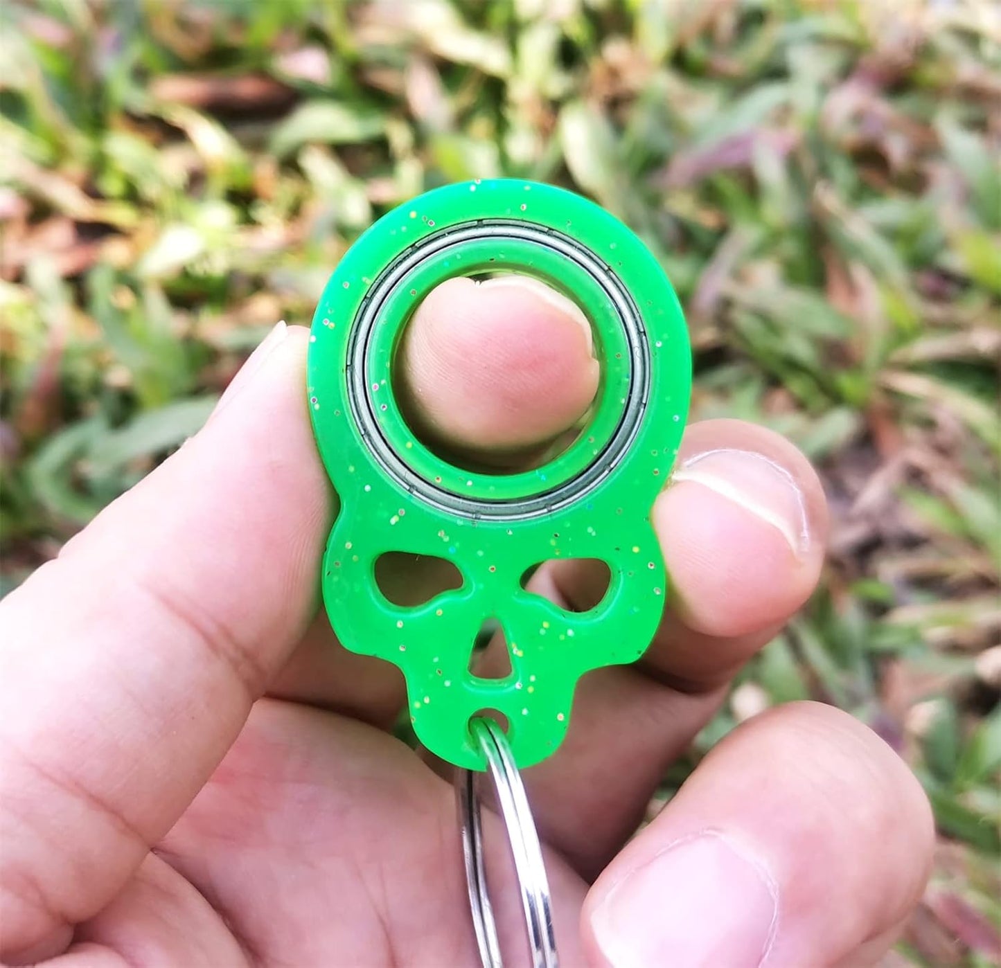 Skull Keychain Spinner,Glow Fidget Keychain,Spinning Keychain Fidget, Fidget Spinner Keychain Toys for Keys (Green)