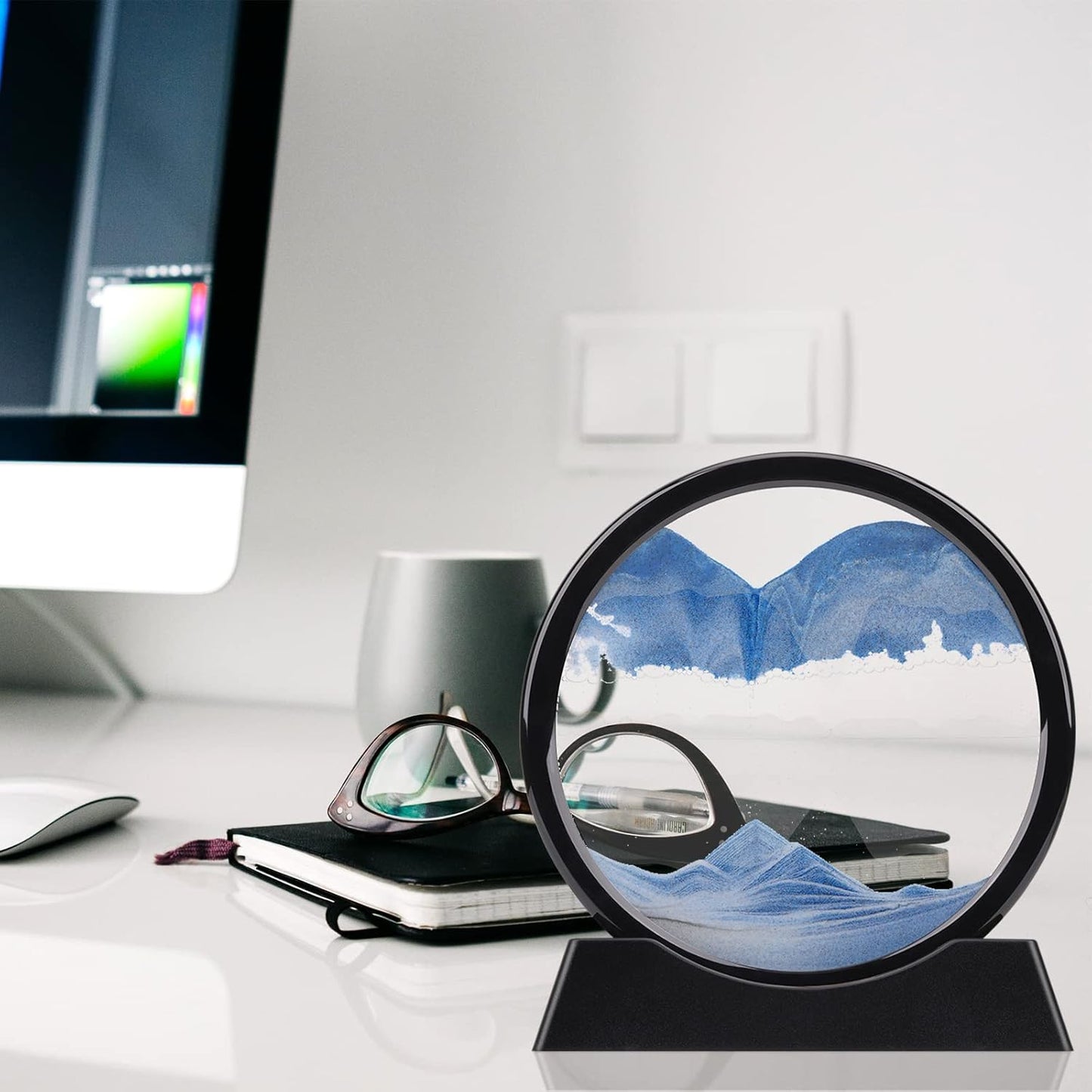 QLKUNLA Moving Sand Art Picture Liquid Motion 3D Deep Sea Sandscape in Motion Display Flowing Sand Frame Relaxing Desktop Home Office Work Decor Art Toys (7 inch, Blue)