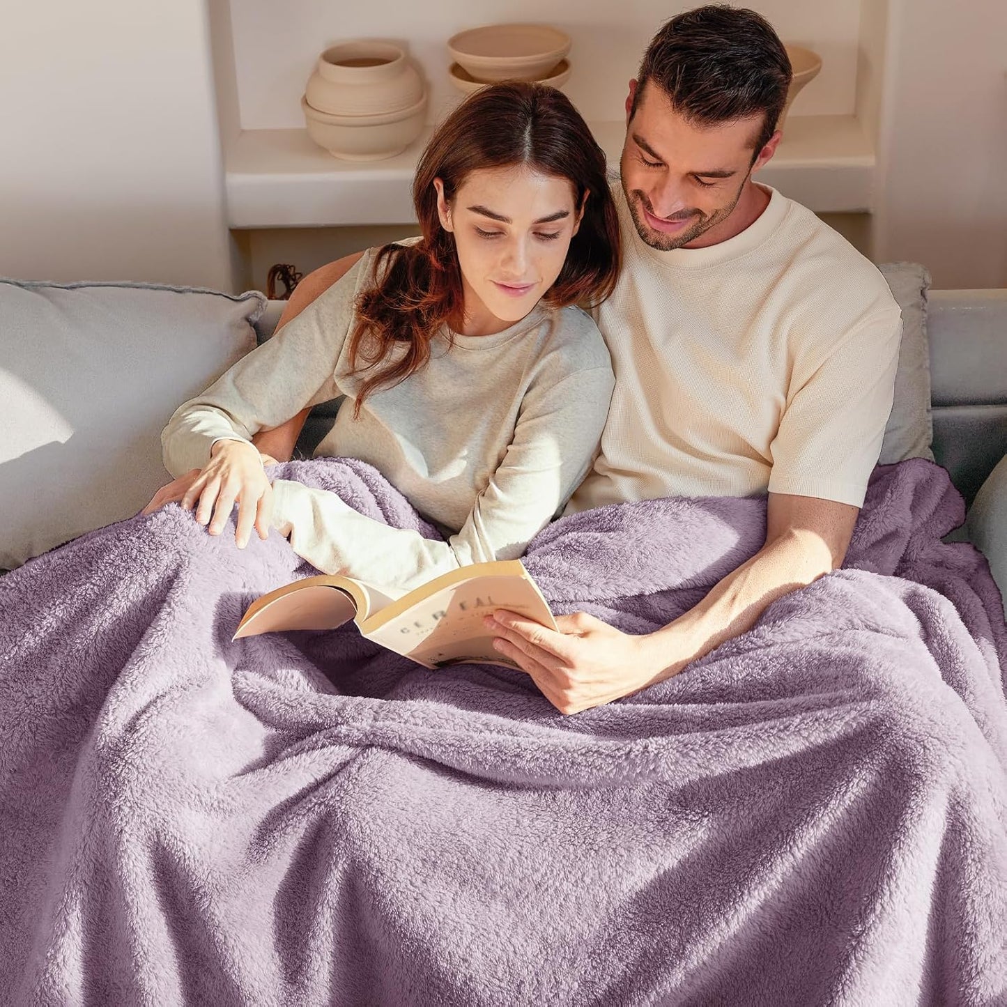 Exclusivo Mezcla Twin Size Flannel Fleece Blanket, Super Soft Velvet Plush Bed Blanket, Fuzzy Cozy and Warm for All Seasons, 60x80 Inches, Grayish Purple