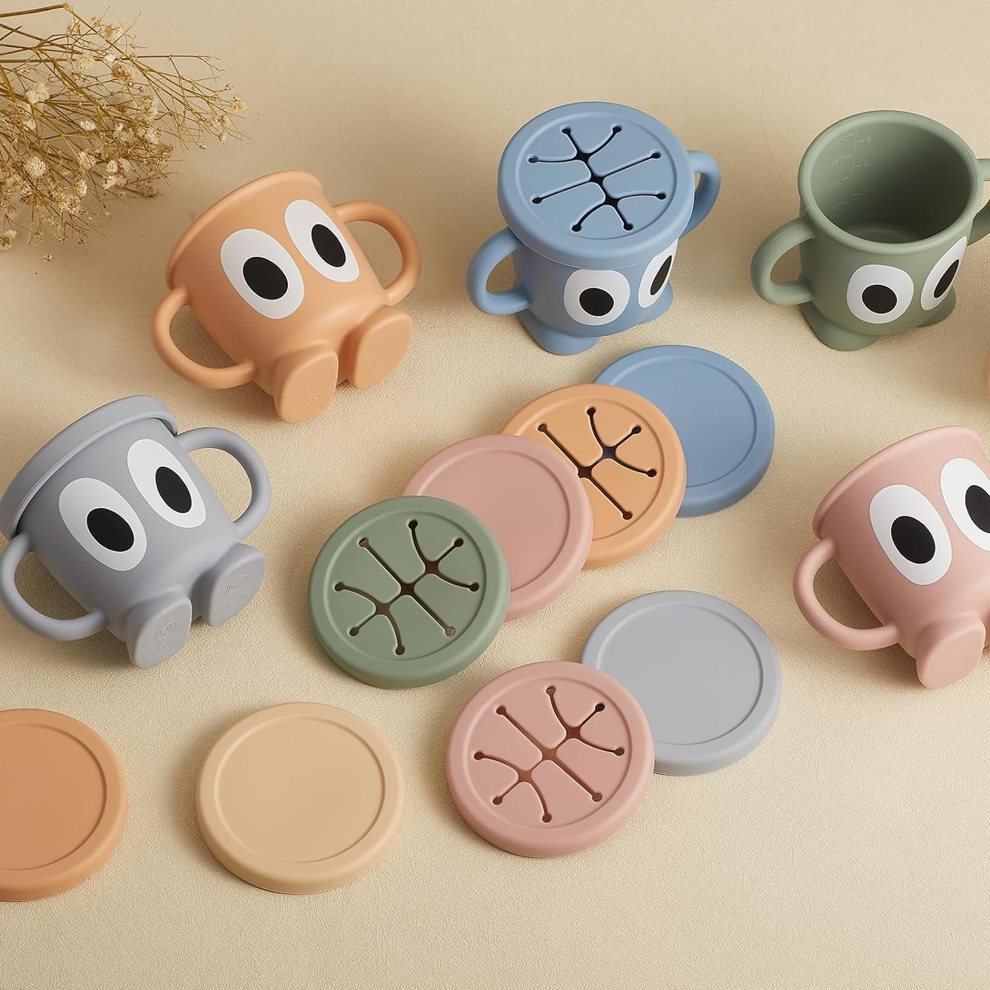 Silicone Snack Cups Food Container for Toddlers and Babies, Spill Proof Training Cup with Snack Cup Lid & Dust Proof Lid, Comes with a toy strap, Without BPA, Lead, or Phthalates（Gray & Beige）