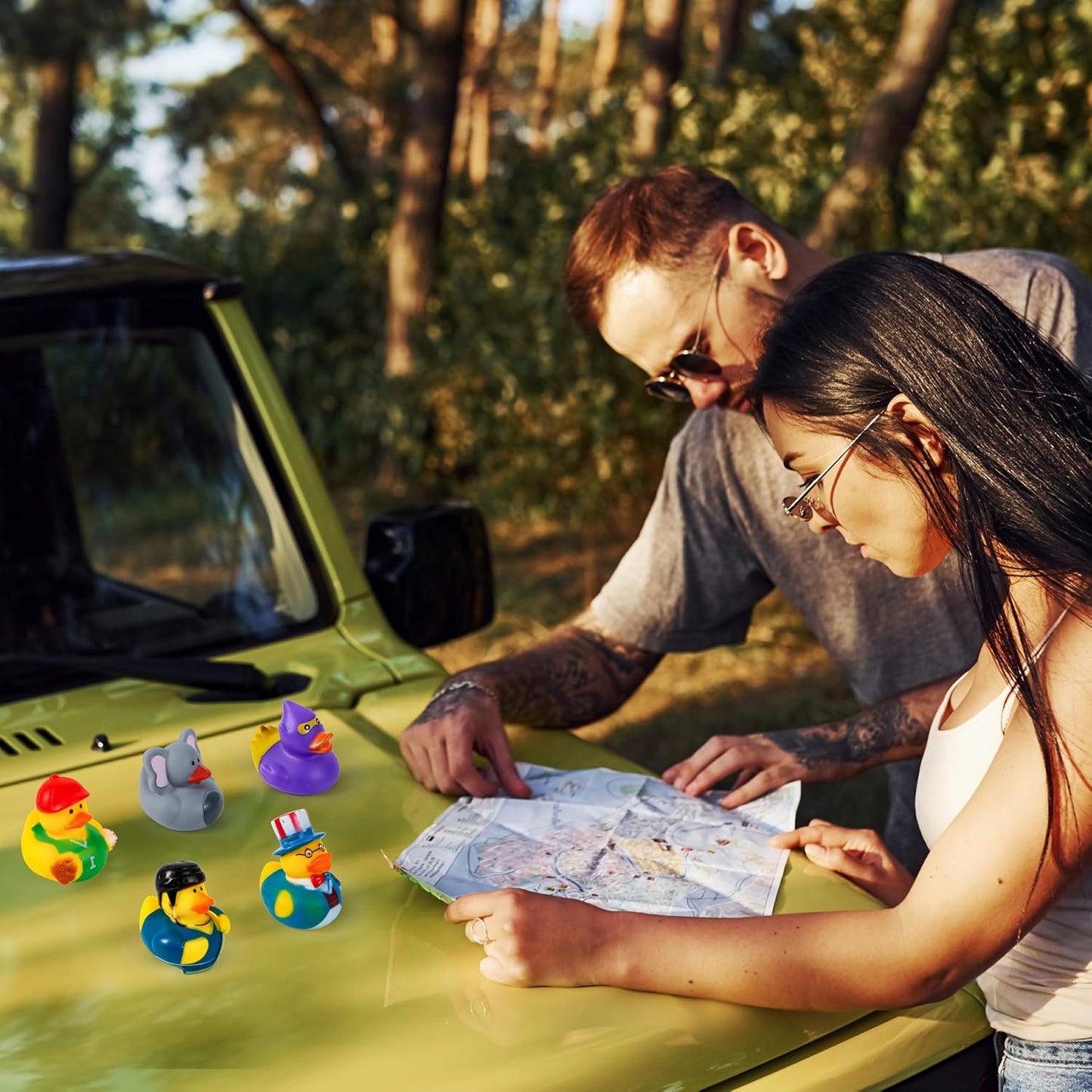 JOYIN 60 Pcs Rubber Ducks, Random Assortment Ducks Bulk with Mesh Carry Bag, Mini Rubber Duckies for Baby Bath Toys, Kids Toddler Summer Pool Toys Birthday Gifts Party Favors