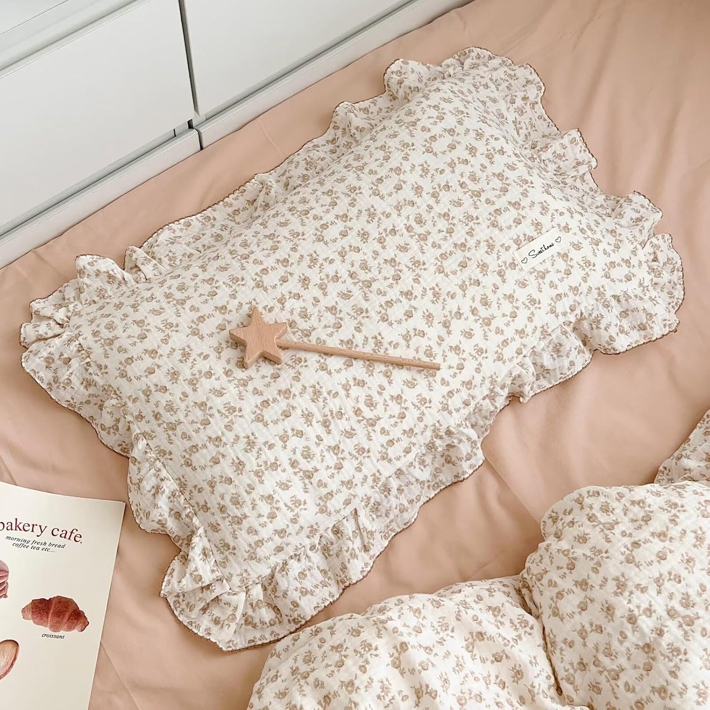 BuLuTu Camellia Floral Print Pillowcase King Muslin Cotton Pillow Case Chic Shabby Pillow Cover with Ruffles Enveloped Pillowcases, Machine Washable, 20x36 inch, 1 Piece