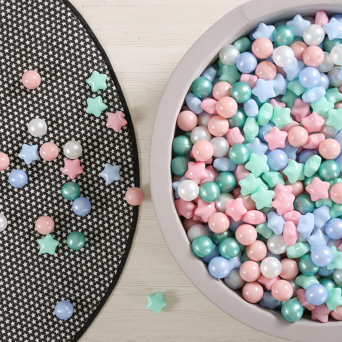 GOGOSO 100 Non-Toxic Play Balls for Kids - Soft, Crush-Proof, and BPA-Free Pit Balls in Fun Colors for Indoor/Outdoor Playtime