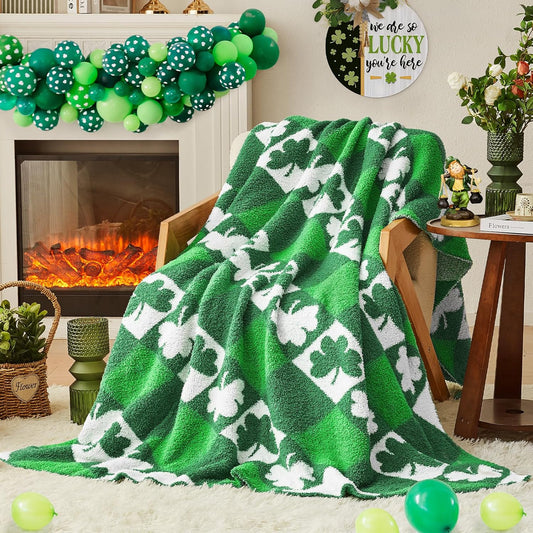 CYMULA St. Patrick's Day Knit Throw Blanket - Super Soft Lightweight Plush Shamrock Clover Blanket for Couch, Bed, Sofa, 50 x 60 Inches, Irish Green